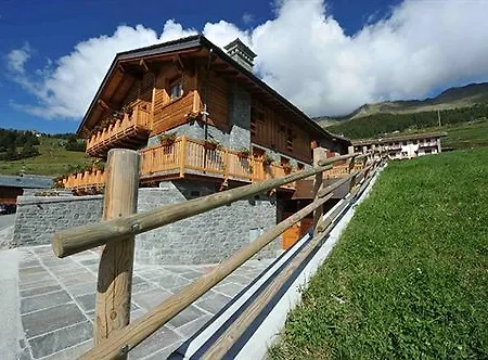 Apart-hotel Gresil 4*