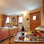 Gresil Hotel apartamentowy Champoluc