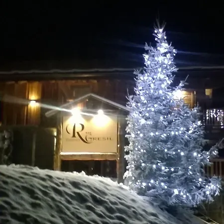 Aparthotel Gresil 4*